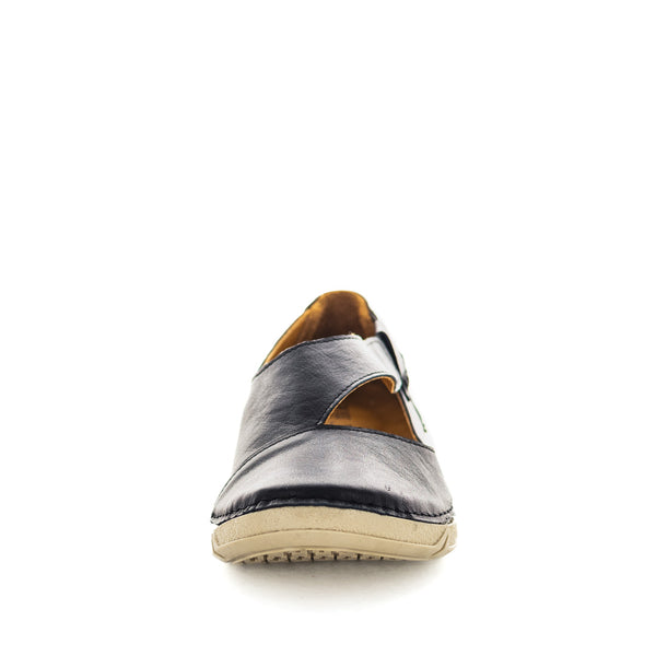 Soft Tread Bobby Women's Slip Ons - Black