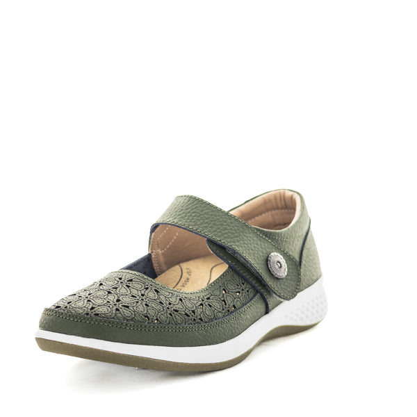 Just Bee Cada Women's Slip Ons