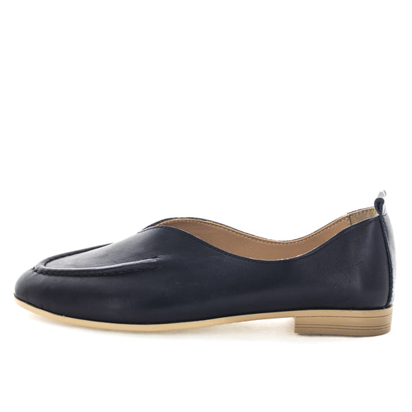 Zola Hayden Women's Flats - Black Smooth