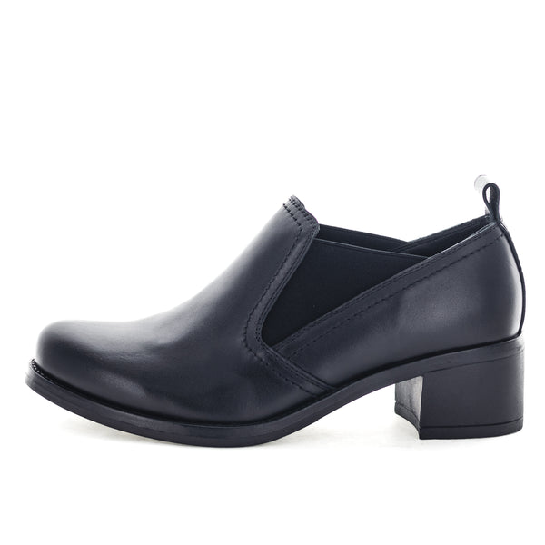 Zola Helena Women's Gusset Slip Ons - Black Smooth