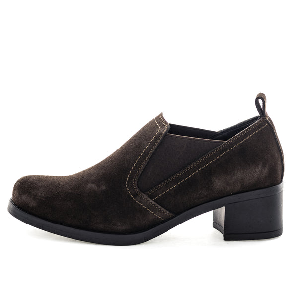 Zola Helena Women's Gusset Slip Ons - Chocolate Nubuck