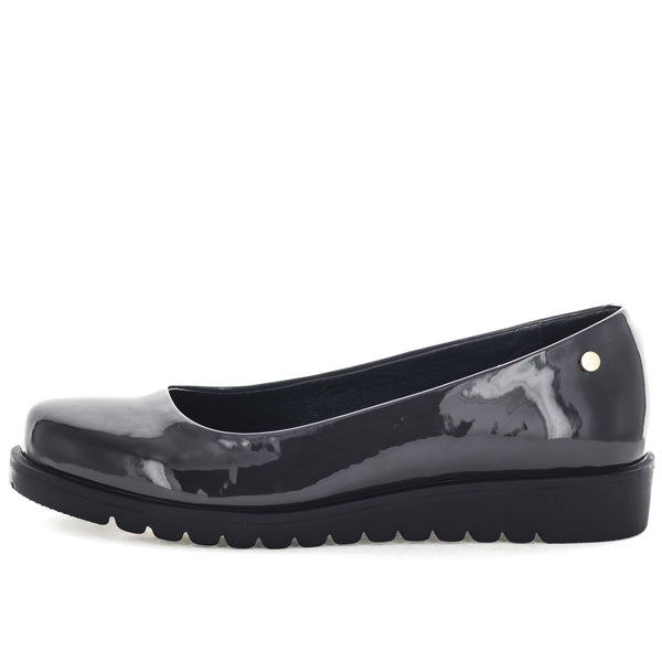 Aerocushion Malani Women's Flats - Grey Patent