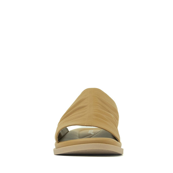Aerocushion Molly Women's Ruched Slide Sandals - Tan