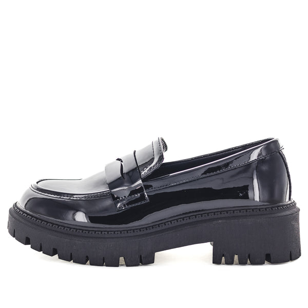 Wilde Susanna Womens Slip Ons - Black Patent (8998828146911)