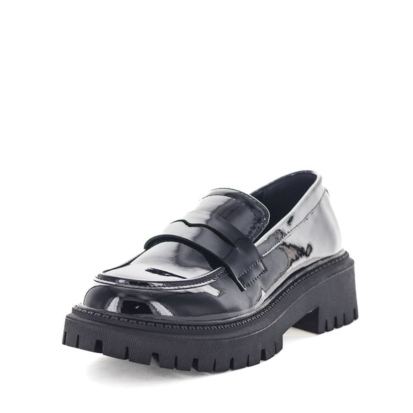 Wilde Susanna Womens Slip Ons - Black Patent (8998828146911)