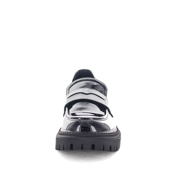 Wilde Susanna Womens Slip Ons - Black Patent (8998828146911)