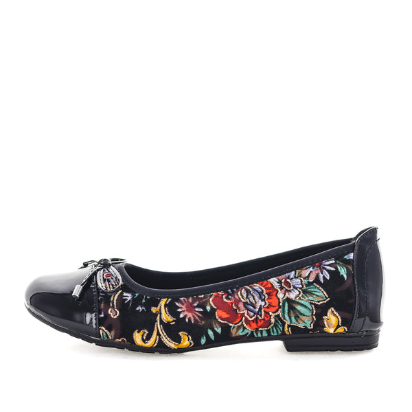 Wilde Syma Womens Flats - Red Flower (9007890792671)