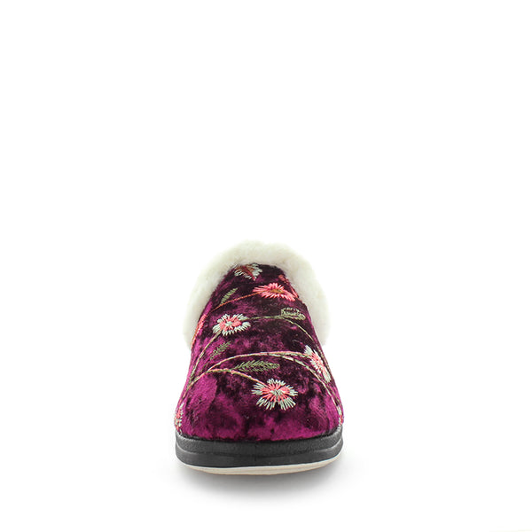 Panda Emille Women's Slippers - Burgundy Embroidery (9022141759711)