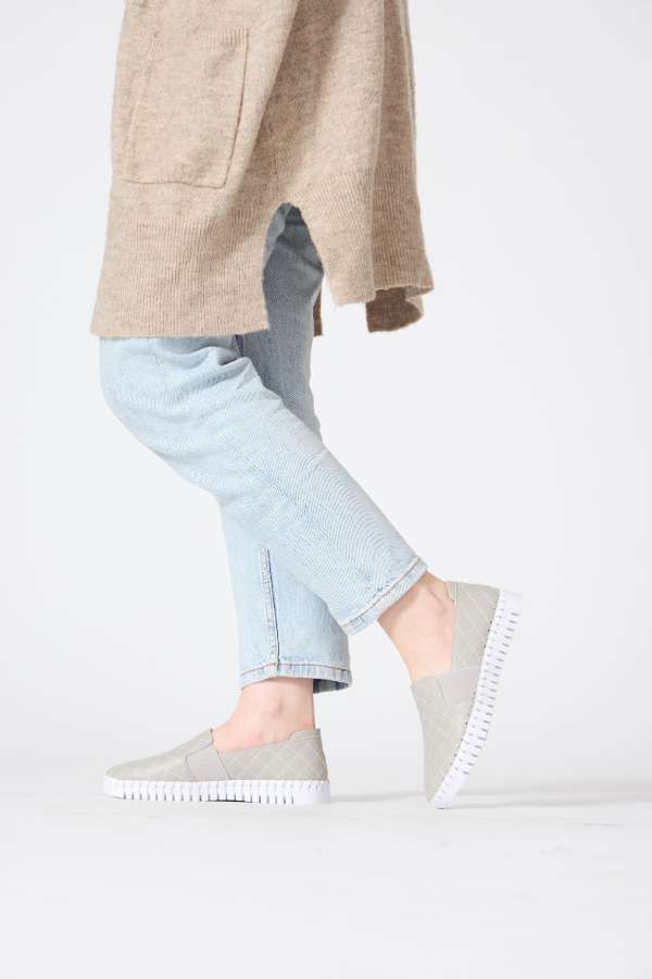 Just Bee Cilena Womens Slip Ons (8997312528607)