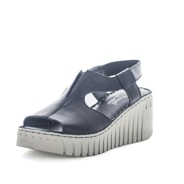 Soft Tread Himalaya Women's Wedge Sandals - Black
