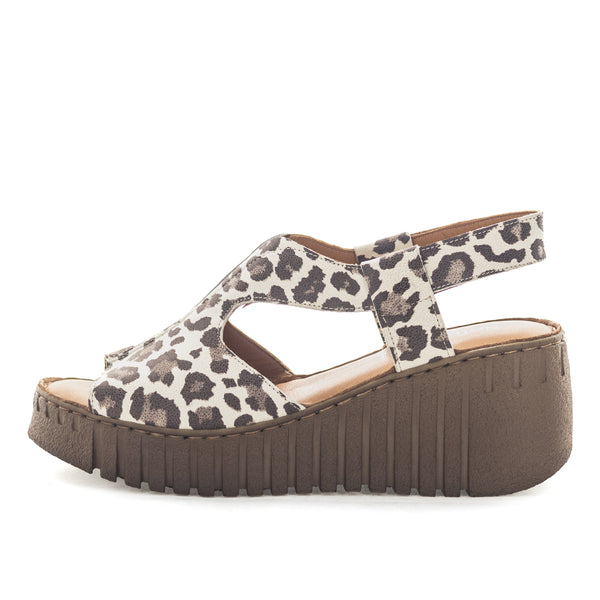 Soft Tread Himalaya Women's Wedge Sandals - Leopard