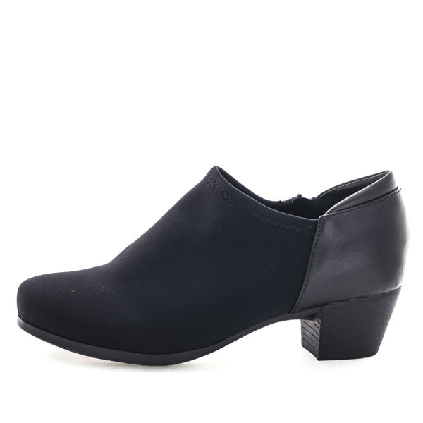Aerocushion Malia Women's Low Ankle Boots - Black