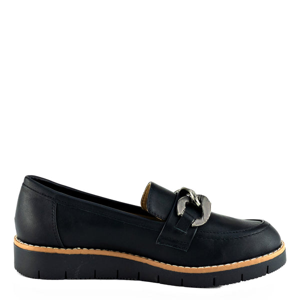 Wilde Shaye Women's Loafers - Black Smooth